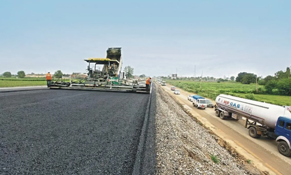 Nigeria Secures $652 Million Loan for Strategic Road Project